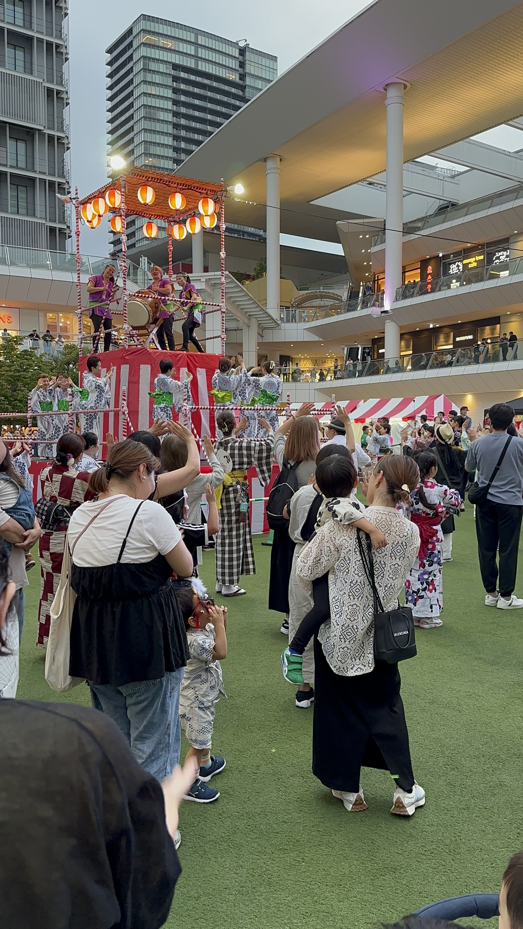 休日の過ごし方、川崎の秋祭り